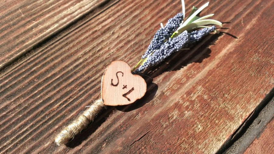 Hochzeit - rustic boutineer, personalized burlap boutineer for wedding, lavender boutonniere