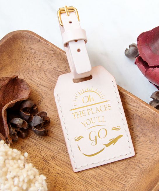 Wedding - Here's What Every Couple Should Put In Their Wedding Favor Boxes