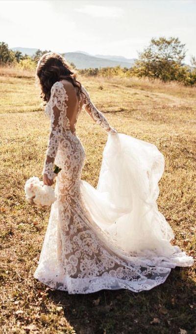 Свадьба - New Arrival Wedding Dress,Romantic Wedding Dresses,Long Appliques Backless Wedding Dresses,Lace Wedding Dress From Hiprom