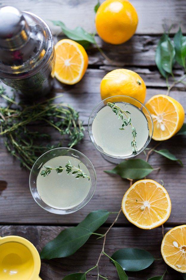 زفاف - Meyer Lemon Gimlet With Thyme Simple Syrup