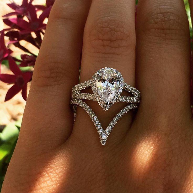 Hochzeit - Diamonds By Raymond Lee Engagement Rings – Top #RingSelfies For June
