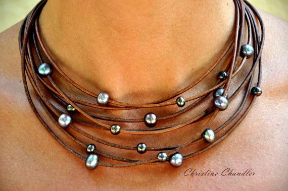 زفاف - Pearl And Leather Necklace - Multi-Strand Brown With Peacock Pearls - Pearl And Leather Jewelry Collection