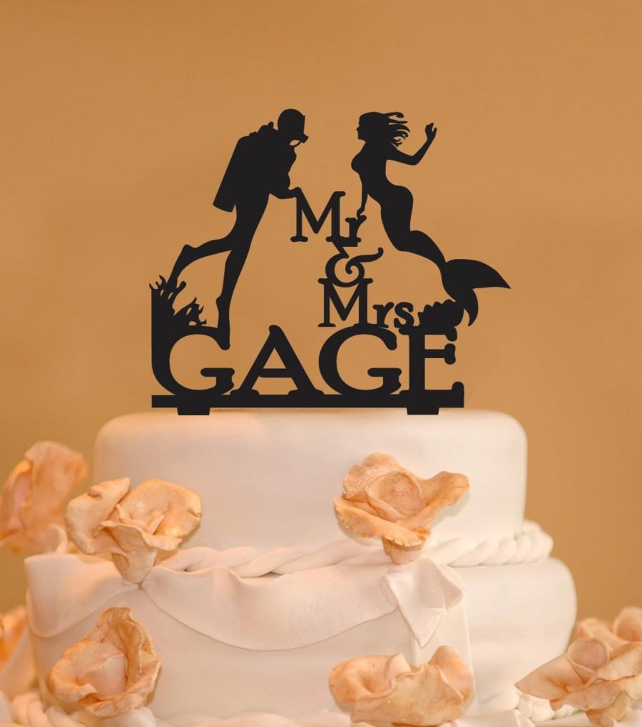 Hochzeit - Personalized Scuba Diver and Mermaid wedding cake topper - Mr. and Mrs. Cake Topper - your last name - Mermaid topper - Scuba diving topper