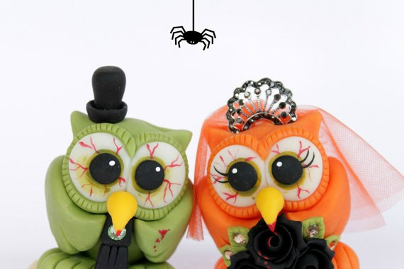 Hochzeit - Halloween wedding cake topper, custom cute owl love birds bride and groom with banner, Zombie wedding