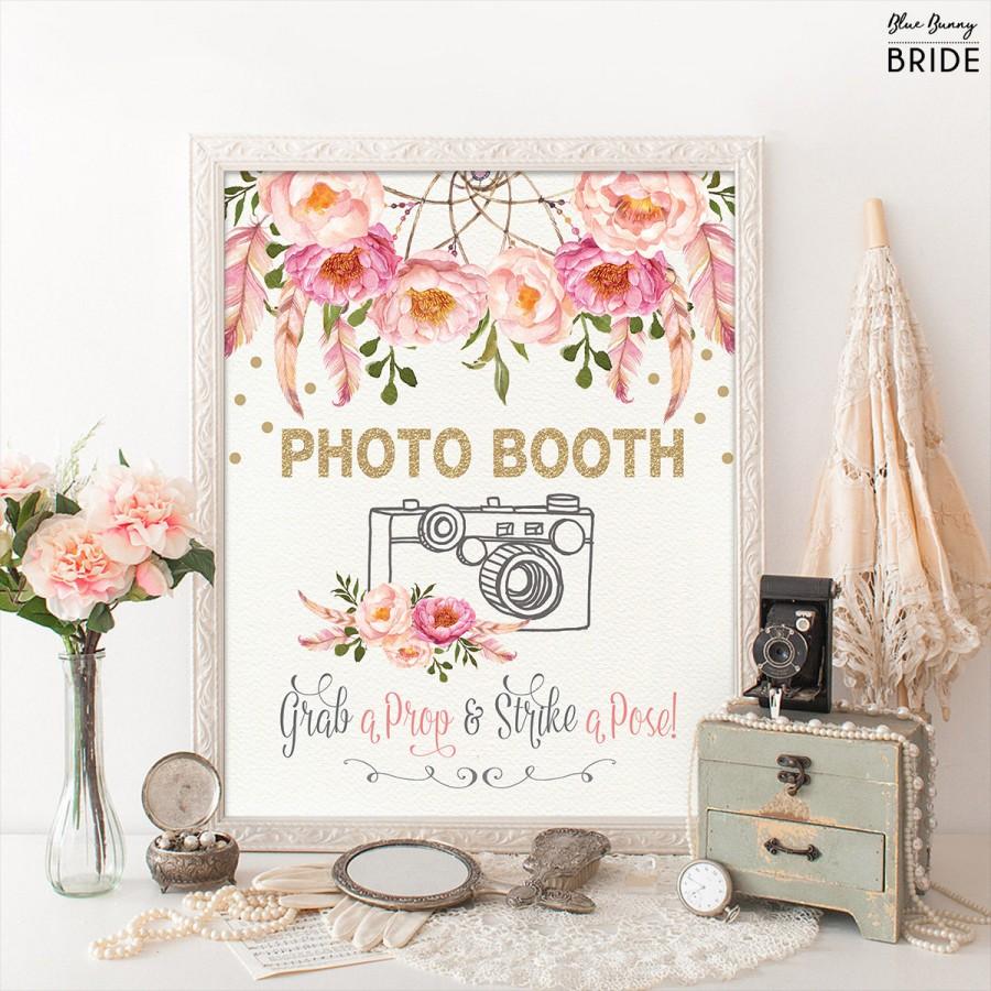 Mariage - Boho Photo Booth Sign.  8x10 11x14 16x20 Pink Gold Floral Printable Wedding Sign. Bohemian Flower Bridal Shower Decor. Camera Decor. FLO12A