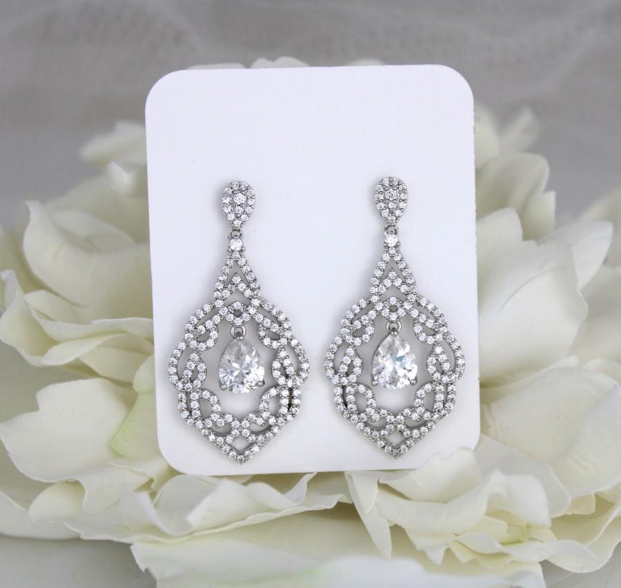 Mariage - Crystal Bridal earrings, Chandelier Wedding earrings, Wedding jewelry, Teardrop earrings, Rhinestone earrings, Vintage style earring