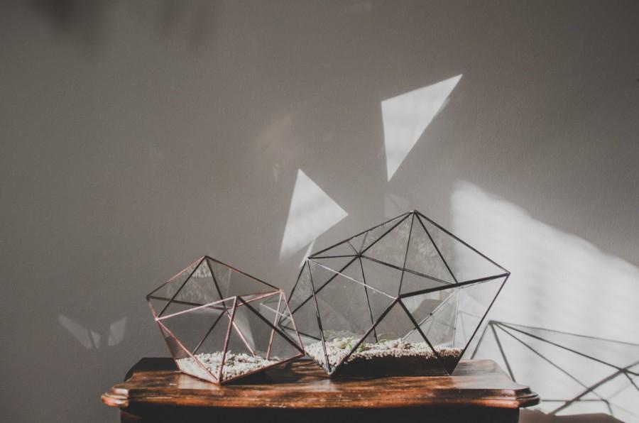 زفاف - Set of two Strange Shape Glass Terrariums Perfect Christmas gift Gold Silver Black terrariums