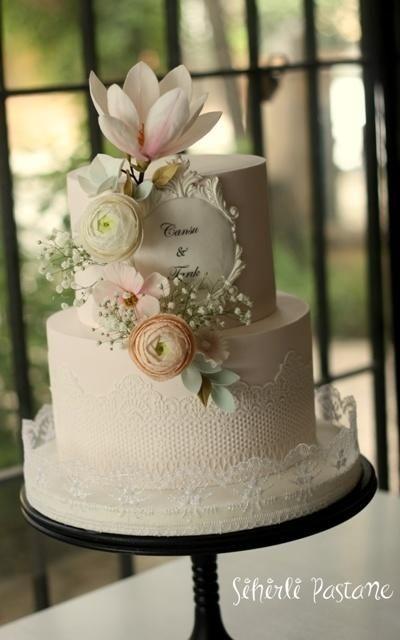 Hochzeit - White Lace Cake