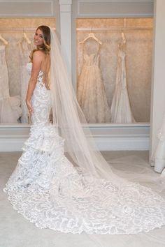 Mariage - New Pnina Tornai Wedding Dresses: See A Real Bride Model 6 Hot-Off-the-Runway Gowns
