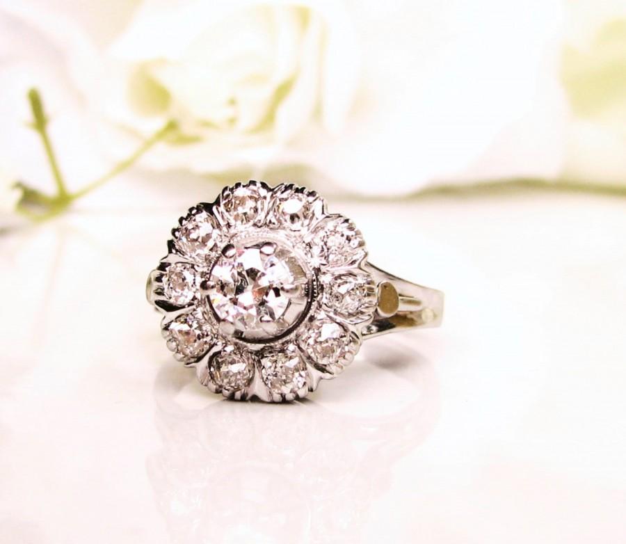 Mariage - Antique Diamond Halo Engagement Ring 0.80ctw Old Cut Diamonds Art Deco Engagement Ring 14K White Gold Daisy Diamond Wedding Ring