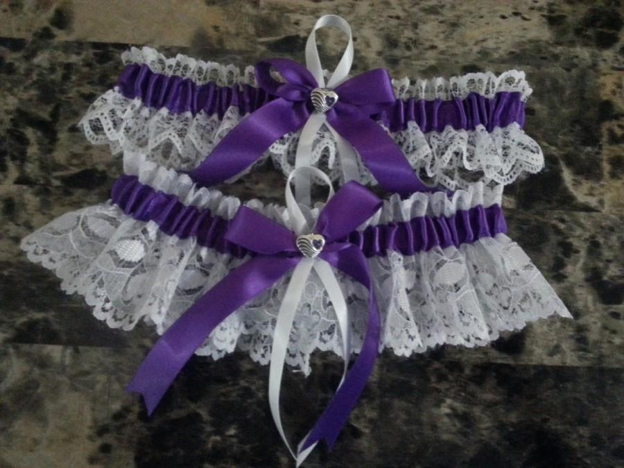 Свадьба - Purple  Wedding Garter set any size, color or style.