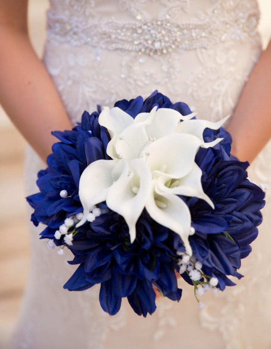 Свадьба - Blue White Bouquet, Nautical Bouquet, Navy Blue Bouquet, White Calla Lily Bouquet, Wedding Blue Bouquet, Made to Order, Bridal Blue Bouquet