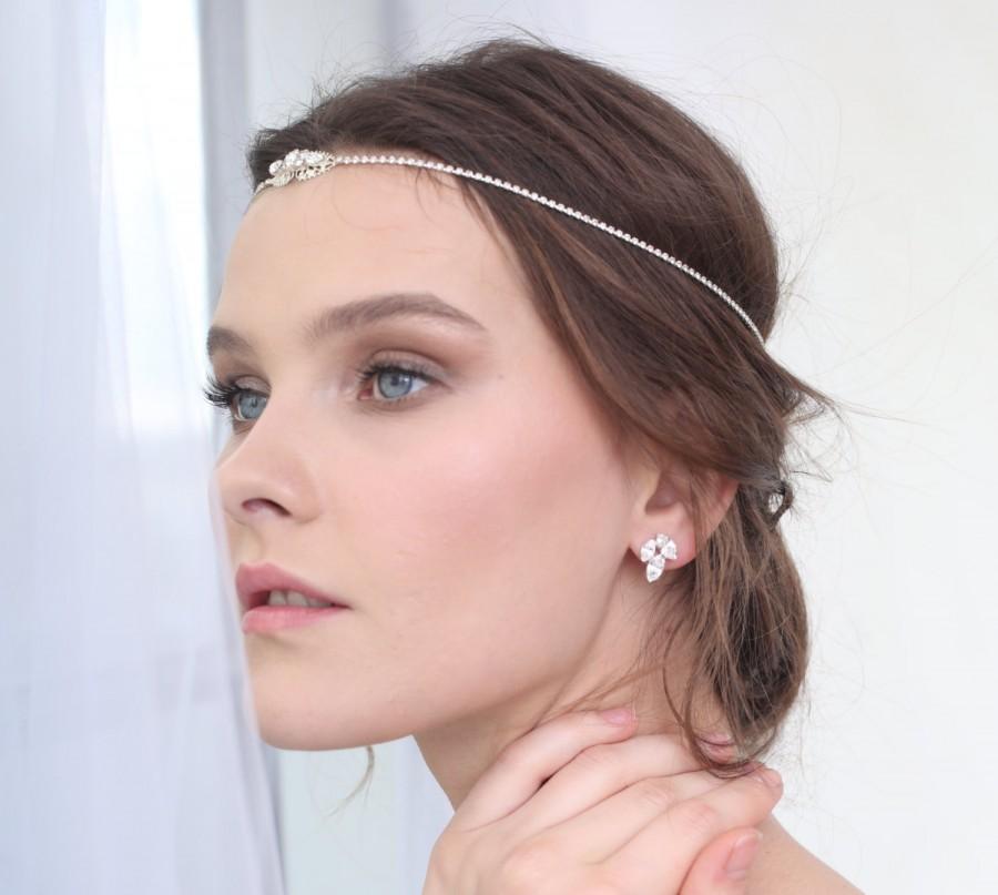 Hochzeit - Bridal earrings, wedding earrings, Bridal Stud Earrings, Swarovski Crystal Earrings, White crystal stud earrings, Gift for her