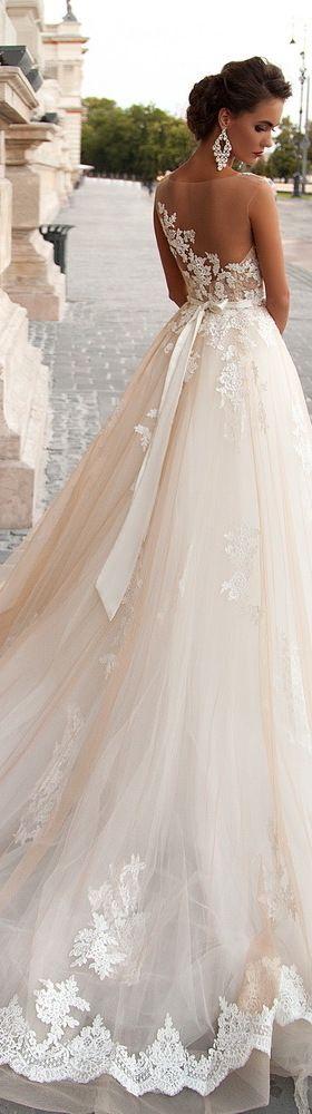 Hochzeit - Fashion:  White & Ivory...