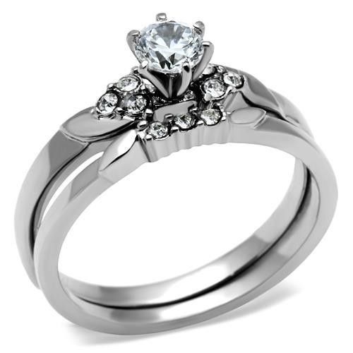 Mariage - A Vintage Style .5CT Round Cut Russian Lab Diamond Bridal Set Ring