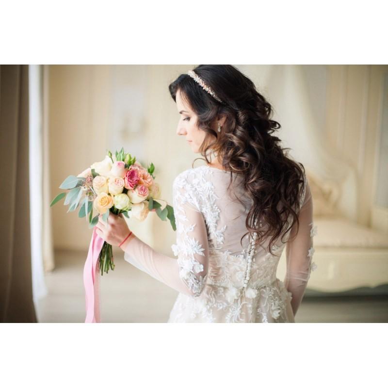 زفاف - Light peach and light ivory wedding dress with sleeves and plume, buttons on the back, off white, 2017 bridal gowns - Hand-made Beautiful Dresses
