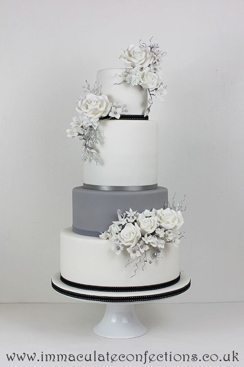 زفاف - Grayscale Cake