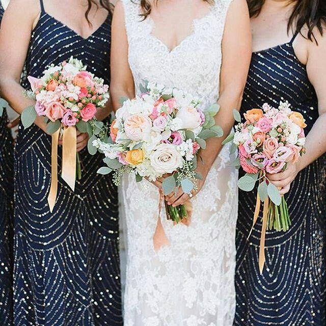 زفاف - ElissaJayBoutique On Instagram: “Gorgeous Blouson Gown In Navy, Love A Maid Who Sparkles ❤ #elissajay #adriannapapell #wedding #bridesmaidsdress #bridesmaid #weddinginspo”