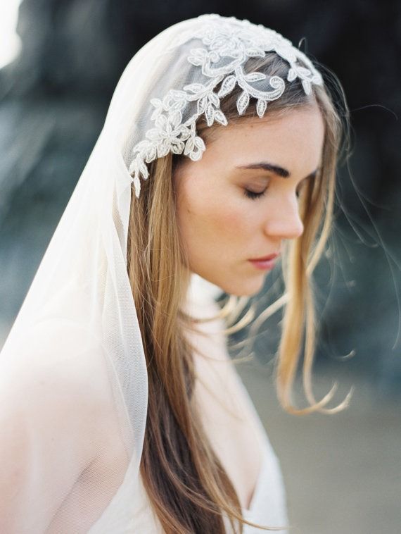 زفاف - Ten Best Accessories For Your Boho Wedding Dress