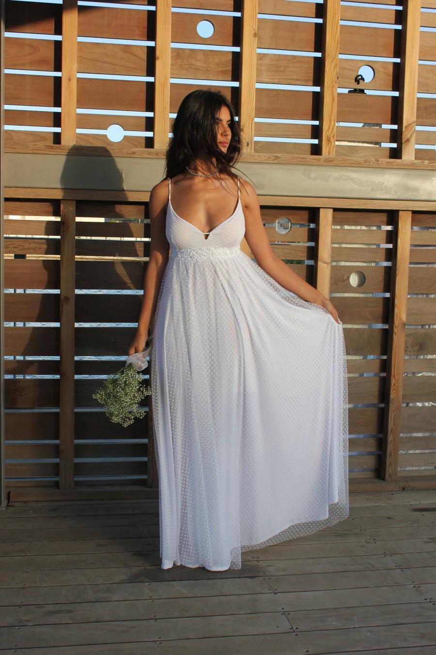 Hochzeit - Boho Wedding Dress, Beach Wedding Dress, White Wedding Dress, Bohemian Wedding Dress, Tulle Wedding Dress, Rustic Wedding Dress, Romantic