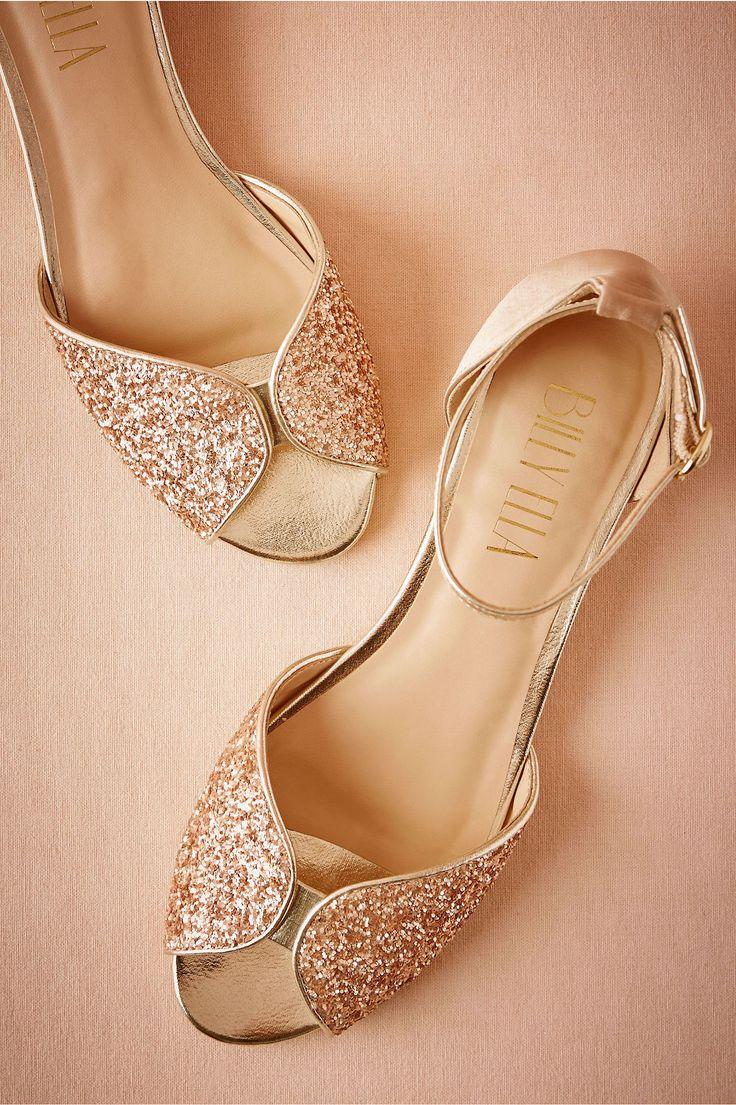 Свадьба - 10 Flat Wedding Shoes (That Are Just As Chic As Heels)