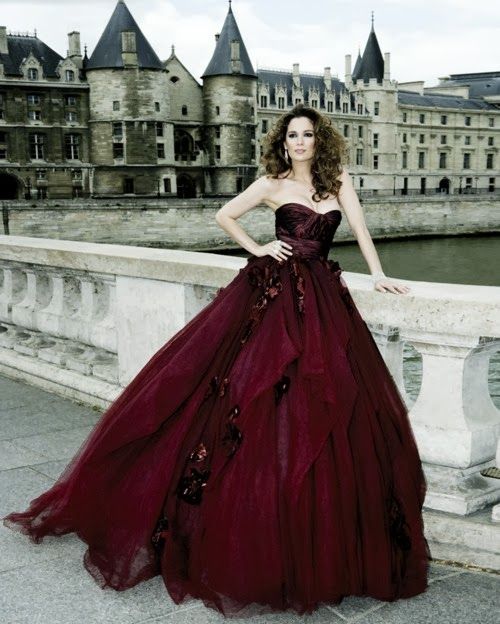 Hochzeit - Amazing Tulle Burgundy Gown 