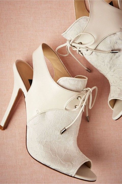 Mariage - 33 Gorgeous Spring Wedding Shoes 