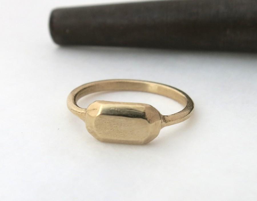 Mariage - 14k Gold faceted ring. Gold pinky ring .minimalist geometric ring.  Gold square ring. ring for women. Wedding ring. Valentine's day gift.