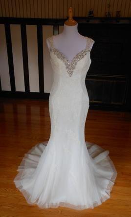 زفاف - Pronovias $399 Size: 12 