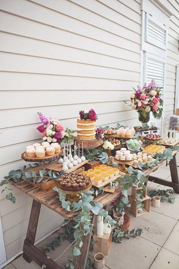 Mariage - 16 Country Rustic Wedding Dessert Table Ideas