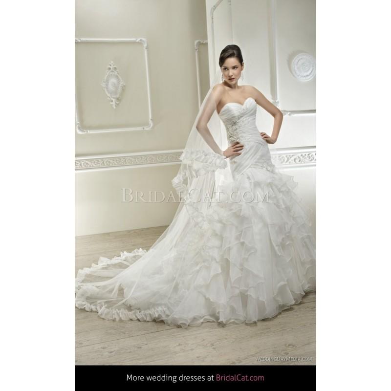 Wedding - Cosmobella 2013 7611 - Fantastische Brautkleider
