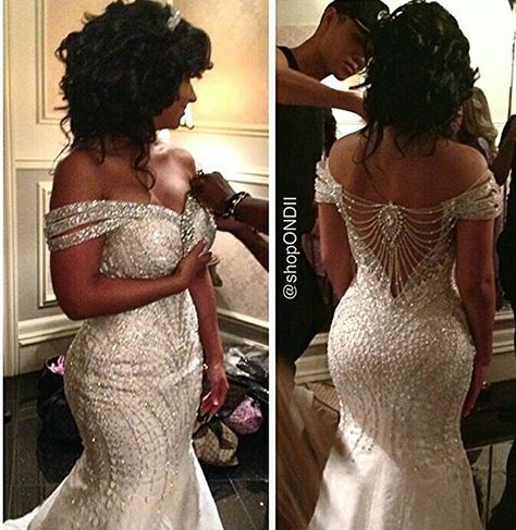 Mariage - Cheap African Mermaid Wedding Dresses 2017 New Sexy Off Shoulder Bling Crystal Beading Plus Size Hollow Back Sweep Train Formal Bridal Gowns As Low As $189.95, Also Buy Wedding Dresses For 2015 Mermaid Wedding Dresses From Yes_mrs