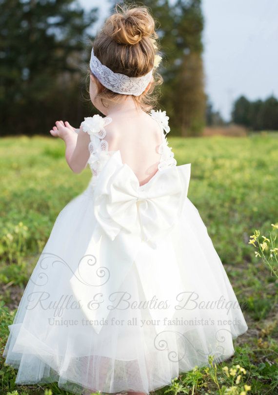 زفاف - Ivory Lace Tulle With Big Bow Flower Girl Dress©  Shabby Chic Baby And Toddler Dress - TuTu Dress - Size 3 Instock & READY TO SHIP