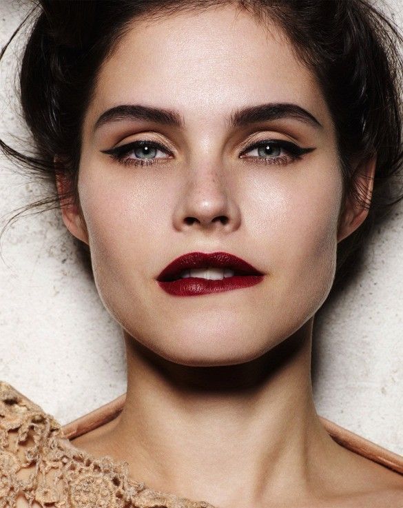 Hochzeit - The Only Beauty Look You Really Need This Season