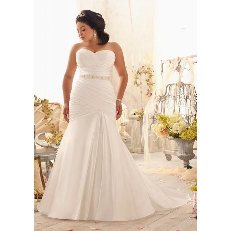 Hochzeit - Charming Plus Size Chiffon A-Line Sweetheart Sweep Train Wedding Dress With Beading - dressosity.com