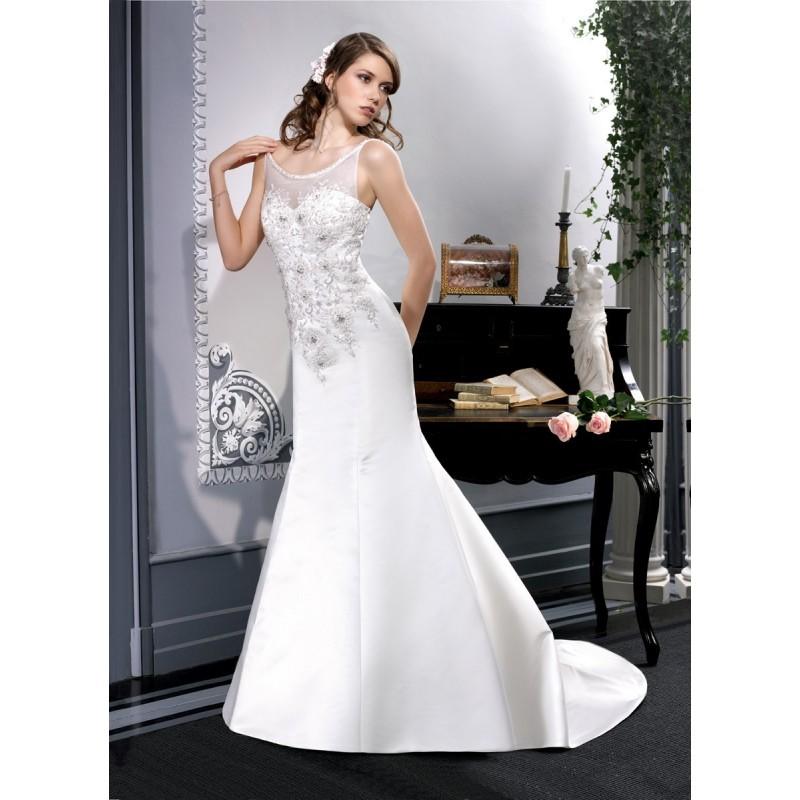 Wedding - Miss Kelly, 131-41 - Superbes robes de mariée pas cher 