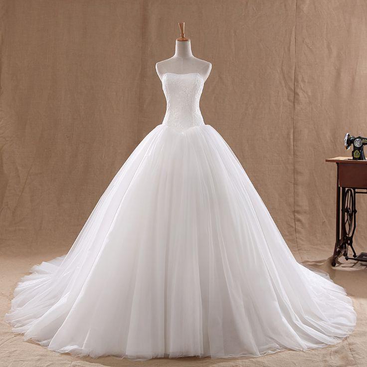 Свадьба - Luxury Big 2015 Princess Tube Top Bandage Wedding Dress White Train Wedding Dress Lace-inWedding Dresses From Weddings & Events On Aliexpress.com 