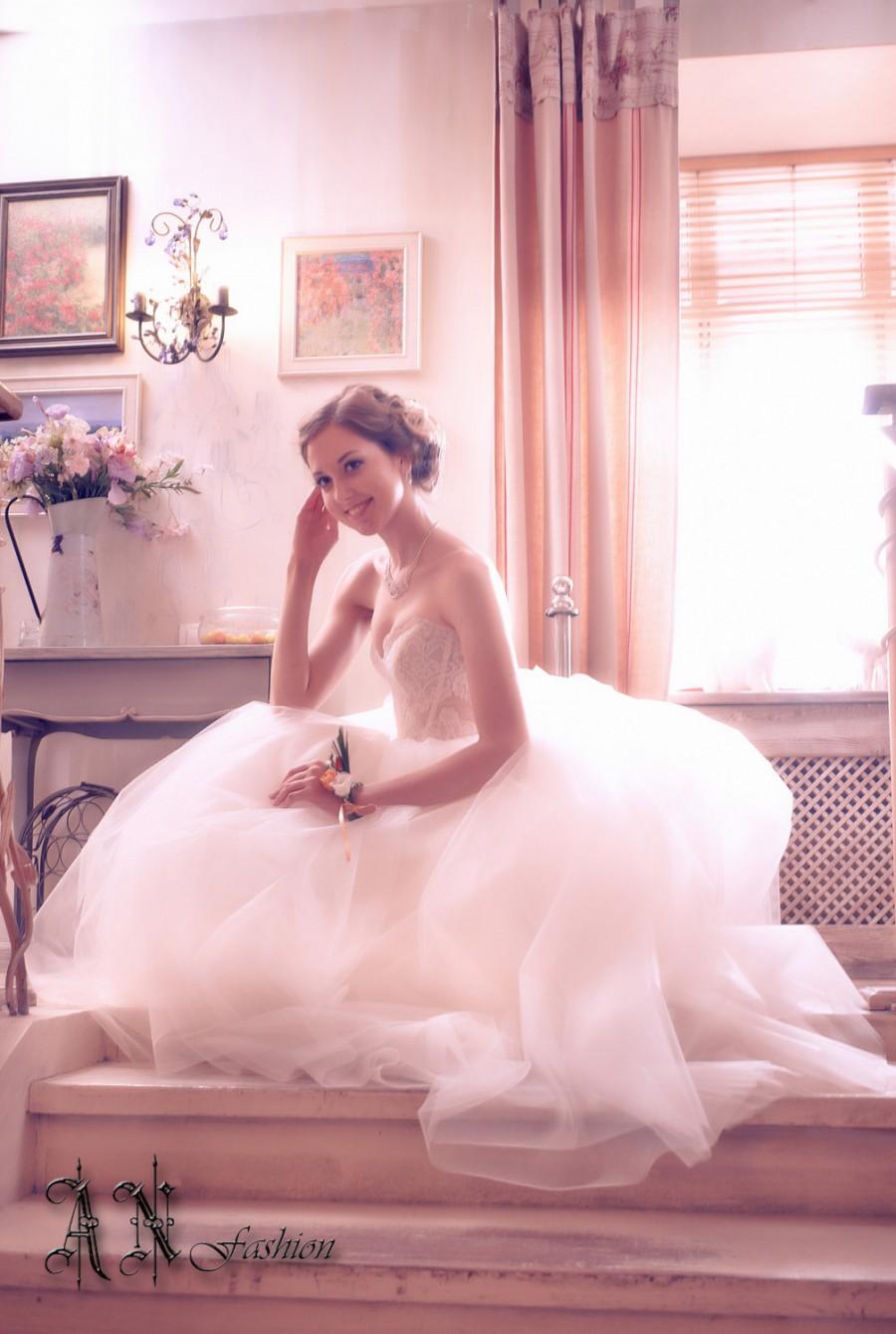 Hochzeit - Wedding Tulle Skirt. Bridal Separates. Tulle Bridal Skirt. Wedding Skirt. Full Circle Tulle Skirt. Princess Wedding Dress. Tulle Long Skirt.