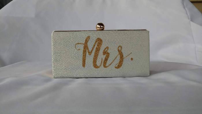 Wedding - Pearl Monogrammed Wedding box clutch/ Glitter gold purse/ Bridal minaudiere/ Bridal shower gift/ Mrs purse clutch/ Personalized gift for her