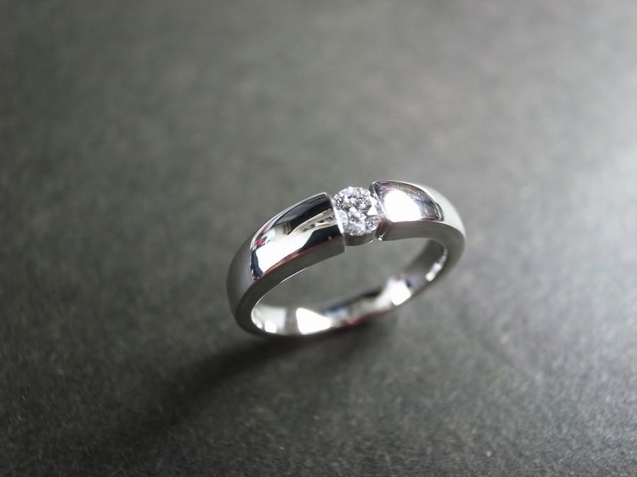 Mariage - 0.15ct Brilliant Cut Wedding Diamond Ring in 14K White Gold, Diamond Wedding Band, Men Ring, Men Wedding Band, Mens Personalized, Solitaire