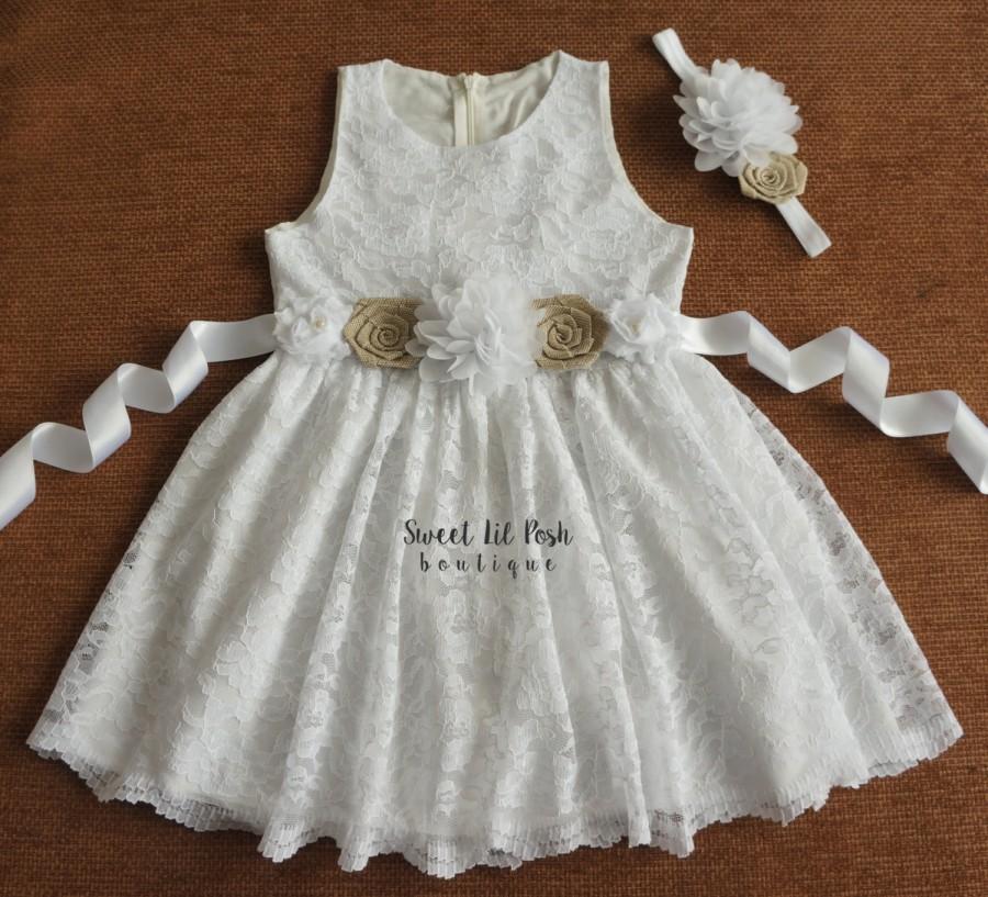 Свадьба - Off White Lace Girls Dress, Flower Girl Dress, Lace Flower Girl Dress, Ivory Flower Girl, Rustic Flower Girl Dress, Country Wedding