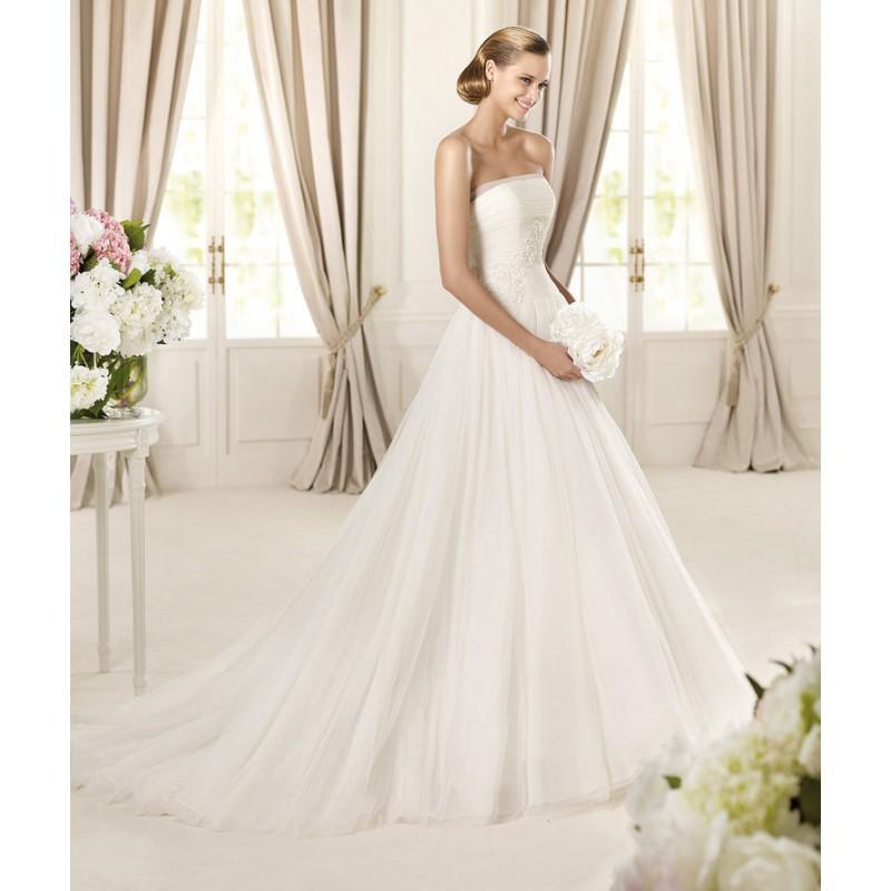 Свадьба - Elegant A-line Strapless Beading Sweep/Brush Train Tulle Wedding Dresses - Dressesular.com