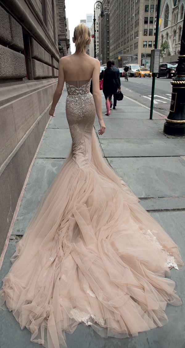 Свадьба - Backless Wedding Gowns: Bold, Beautiful And Sexy