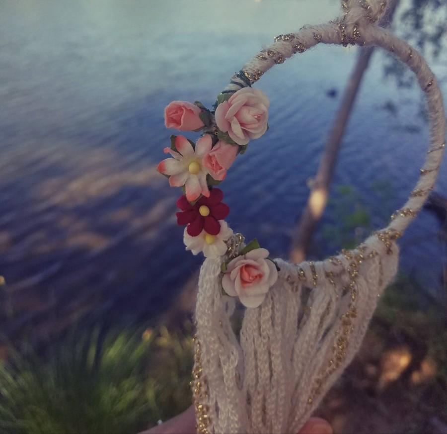 Свадьба - Handmade Dreamcatcher, dream catcher, boho, bohemian, nursery mobile, beads feathers ribbon lace, wedding decor, nature, wall hanging, gypsy