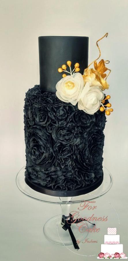 Hochzeit - All Black Wedding Cake