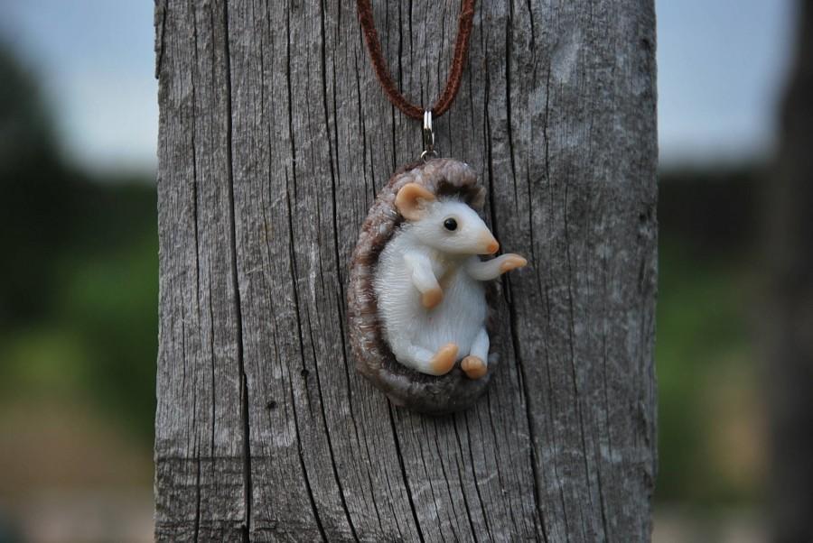 Свадьба - girl gift for daughter cute gift for friend cute animal jewelry nature jewelry pendant animal lover gift hedgehog woodland animal pendant