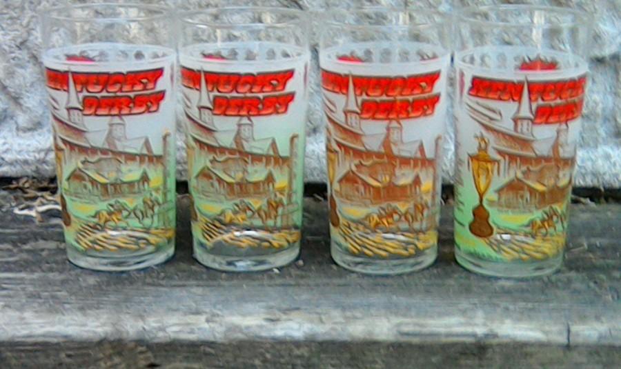 Hochzeit - Fathers Day Lot of Vintage 1978 Official Kentucky Derby Glasses Mint Julep Glasses Horse Racing Drink Glasses Vintage Barware Affirmed Won!