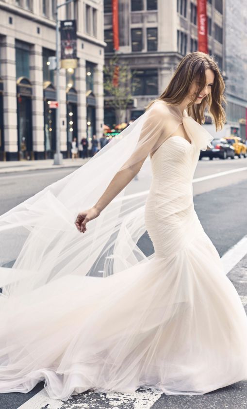 Wedding - Wedding Dress Inspiration - Monique Lhuillier