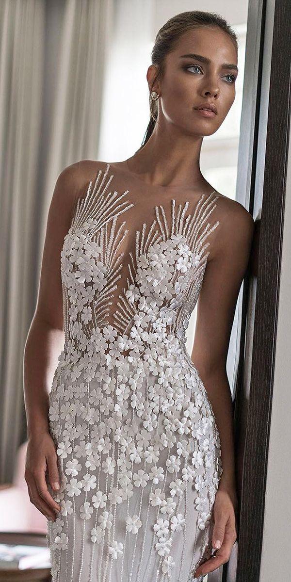 Mariage - 24 Wedding Dresses With Gorgeous Sweetheart Neckline