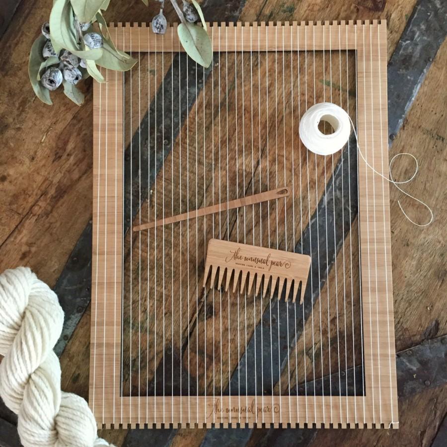 زفاف - Large Bamboo Weaving Loom